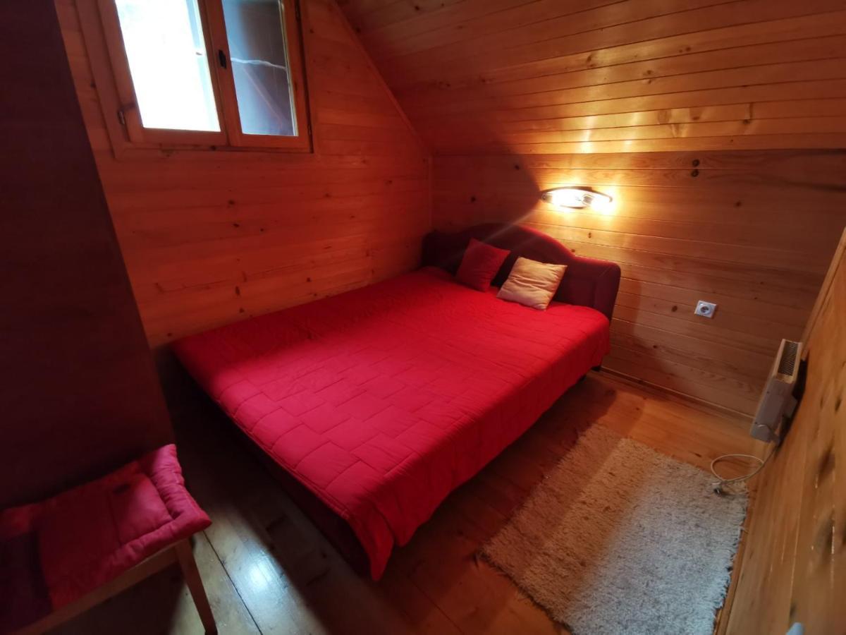 Apartman Bugar Mitrovac Dış mekan fotoğraf